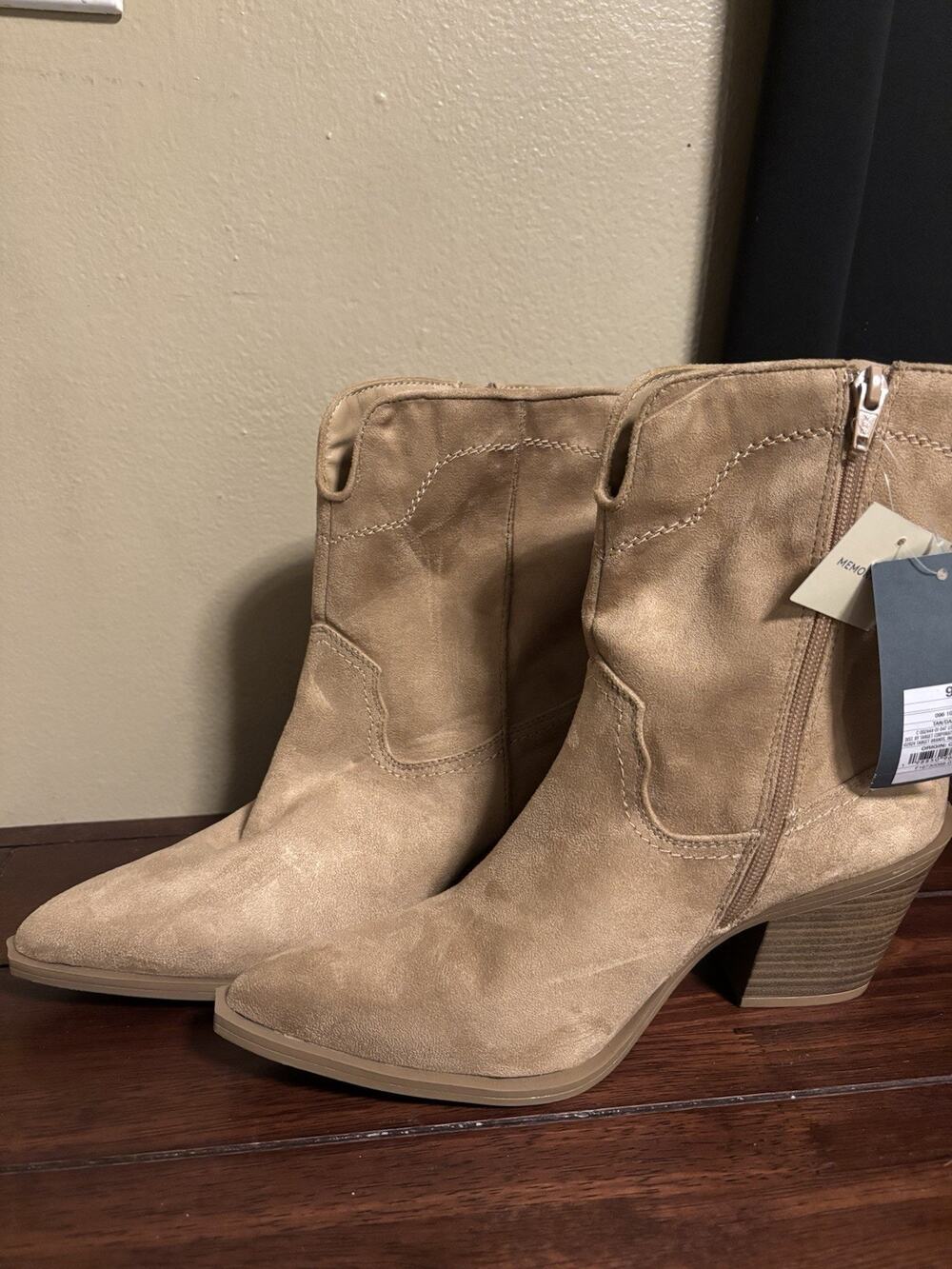 Women’s Dallas Wide Width Ankle Western Bootie with Memory Foam Insole Size 9